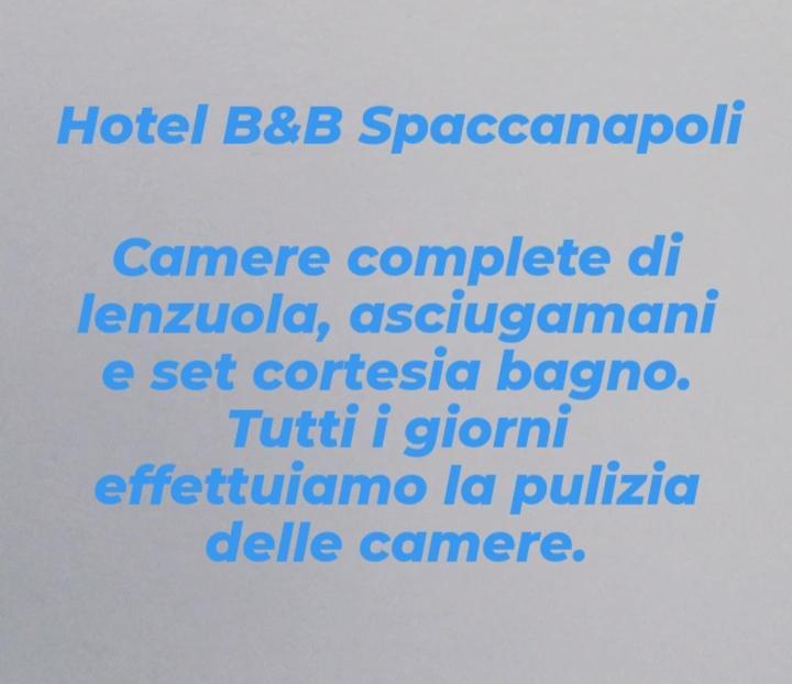 B&B Spaccanapoli A Due Passi Da Via Tribunali Екстериор снимка
